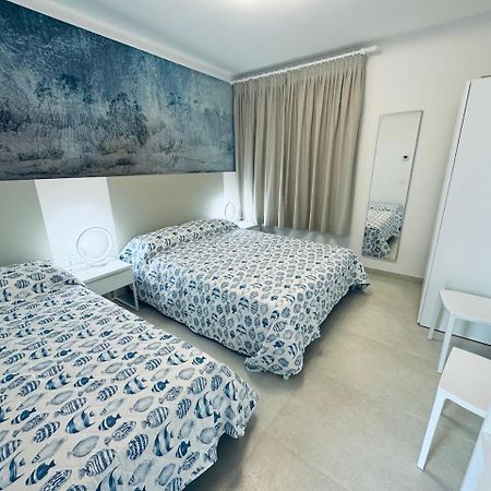 App4Rent Villa Zanetti - Appartamenti Con Spiaggia Privata Frontemare Лидо-ди-Езоло Экстерьер фото